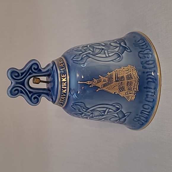 Bing & Grondahl Borgund Stave Church Norway 1979 Porcelain Bell - Picture 2 of 8